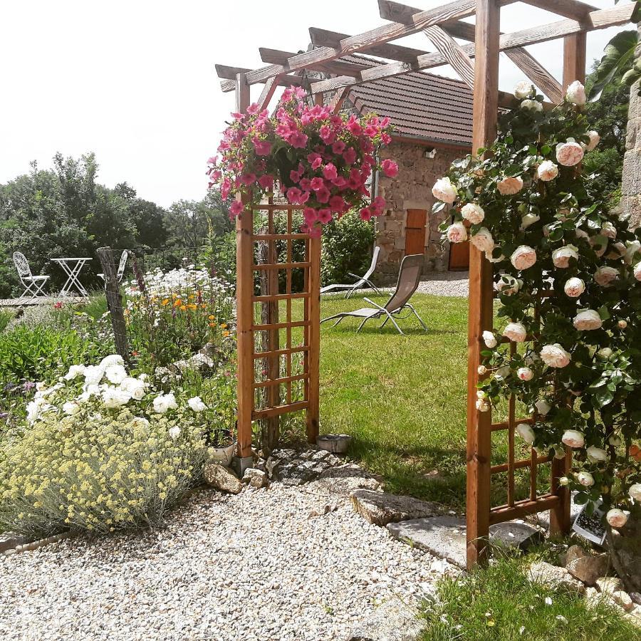 Bed and Breakfast La Belle Ame Saint-Priest-des-Champs Zewnętrze zdjęcie